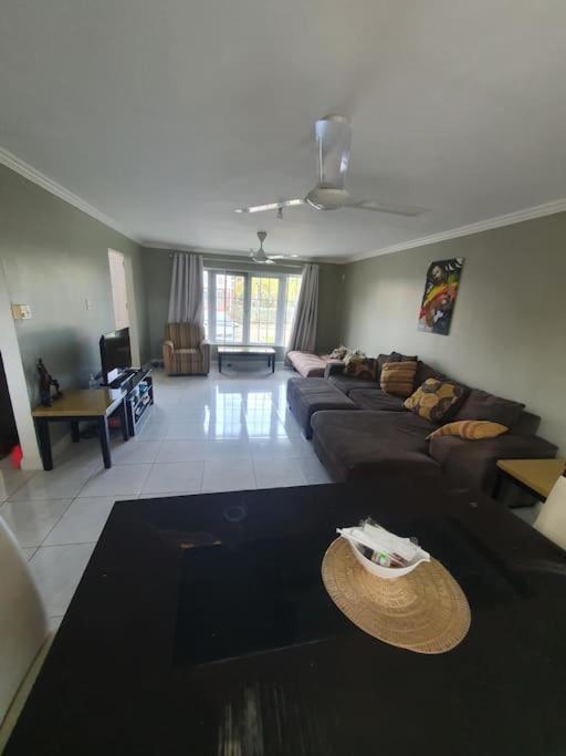 Orange Bay Townhouse By The Bay, Little Bay Country Club ,Negril 빌라 외부 사진