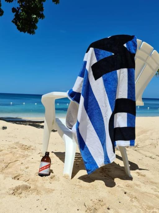 Orange Bay Townhouse By The Bay, Little Bay Country Club ,Negril 빌라 외부 사진