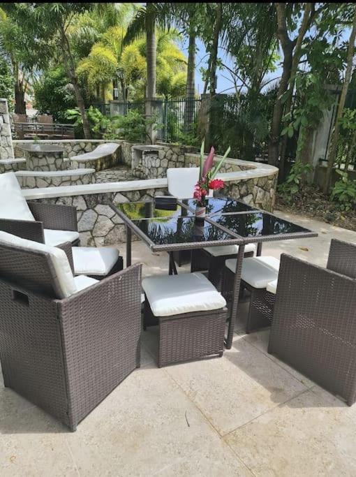 Orange Bay Townhouse By The Bay, Little Bay Country Club ,Negril 빌라 외부 사진