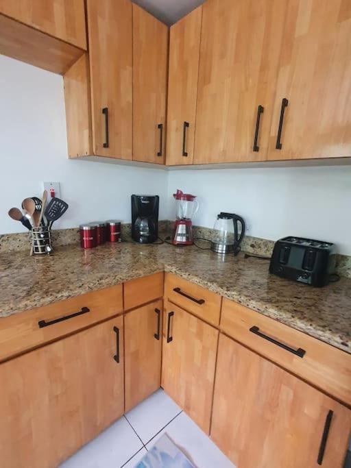 Orange Bay Townhouse By The Bay, Little Bay Country Club ,Negril 빌라 외부 사진