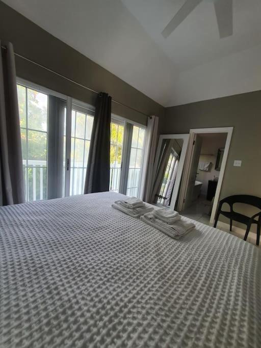 Orange Bay Townhouse By The Bay, Little Bay Country Club ,Negril 빌라 외부 사진